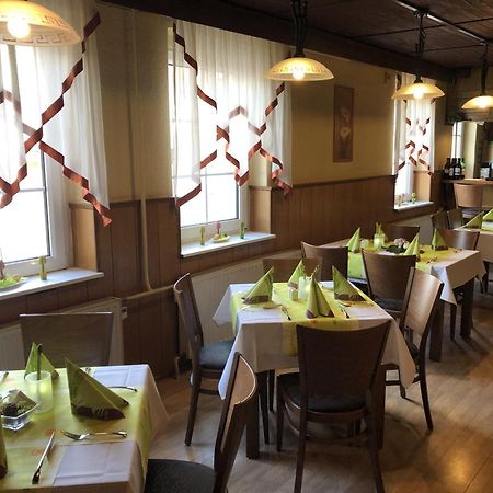 Landgasthof Deinert Genthin Exterior foto