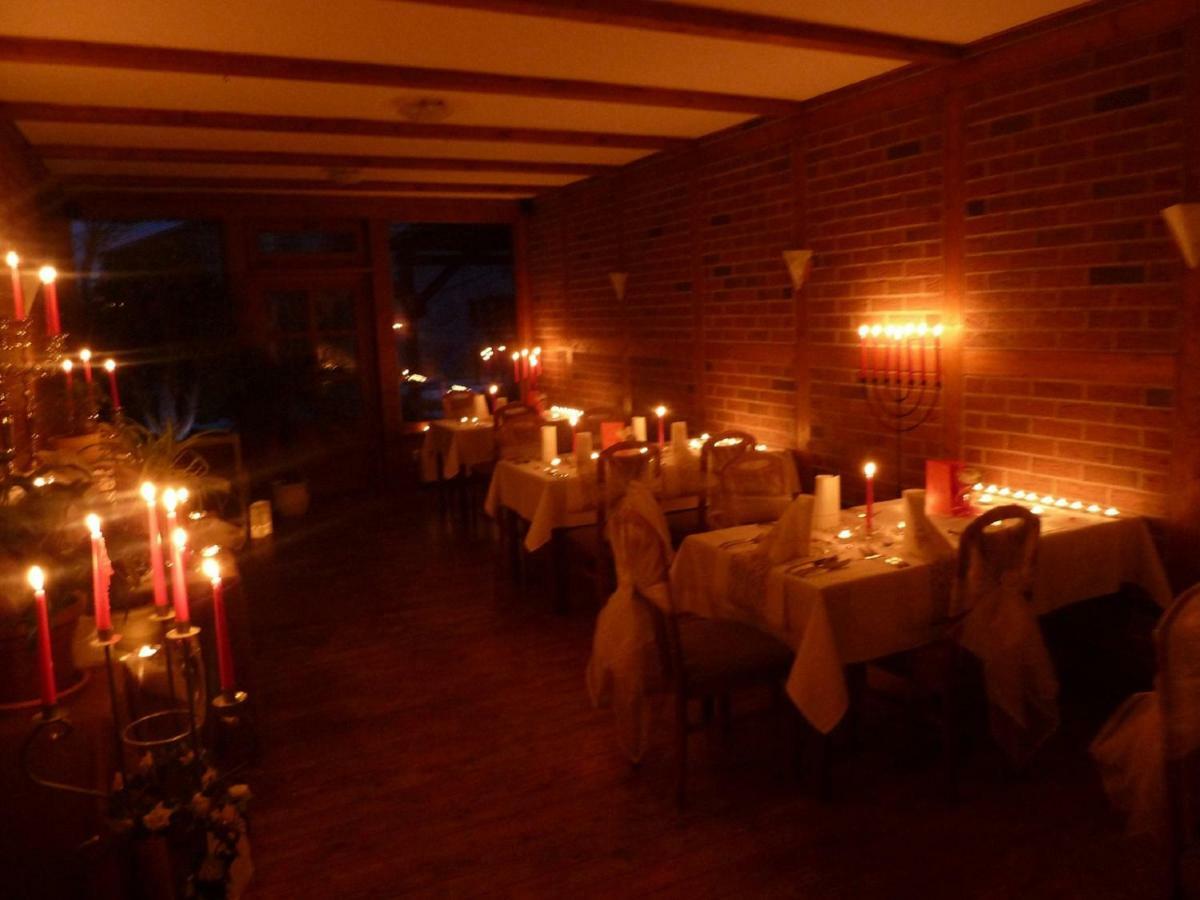 Landgasthof Deinert Genthin Exterior foto